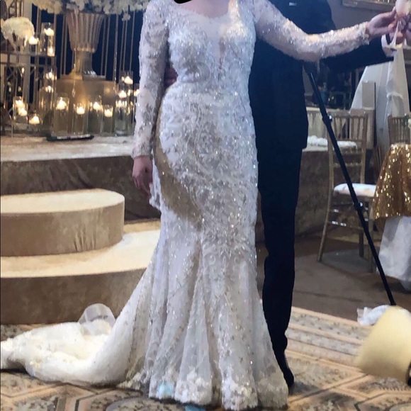 COPY - Stephen yearick Swarovski beaded wedding dress - Picture 3 of 8
